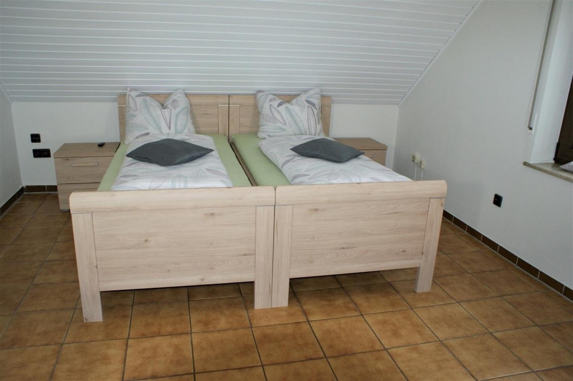Haus "Zwischen Den Waeldern" Apartment Allenbach Bagian luar foto
